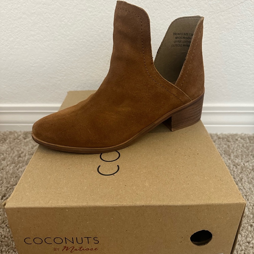 Pronto Saddle Size 7 1/2